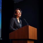 Zora Viana - Expert em produtos de alto valor, empresária e mentora. Gaivota Comunicação - Assessoria de imprensa em São Paulo.