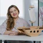 Livro “Desmistificando o Autismo” de Letícia Sena propõe reflexão sobre inclusão e cuidado humanizado