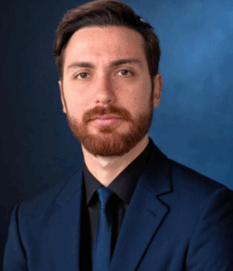 Dr. Vlassios no Terra.