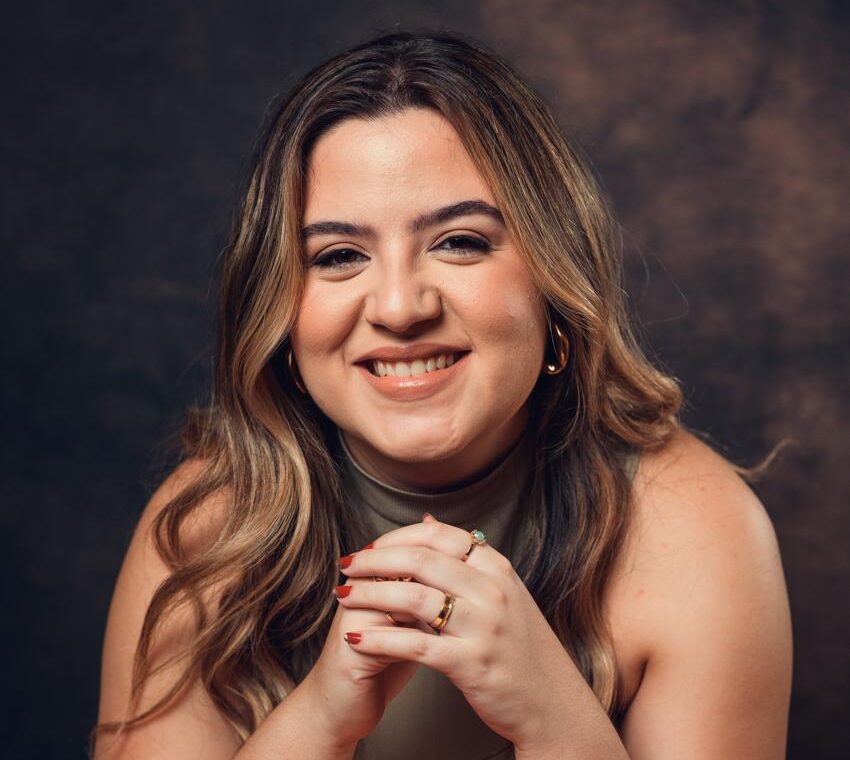 Letícia Sena: Falar sobre autismo e TDAH em mulheres é urgente e ainda insuficientemente discutido