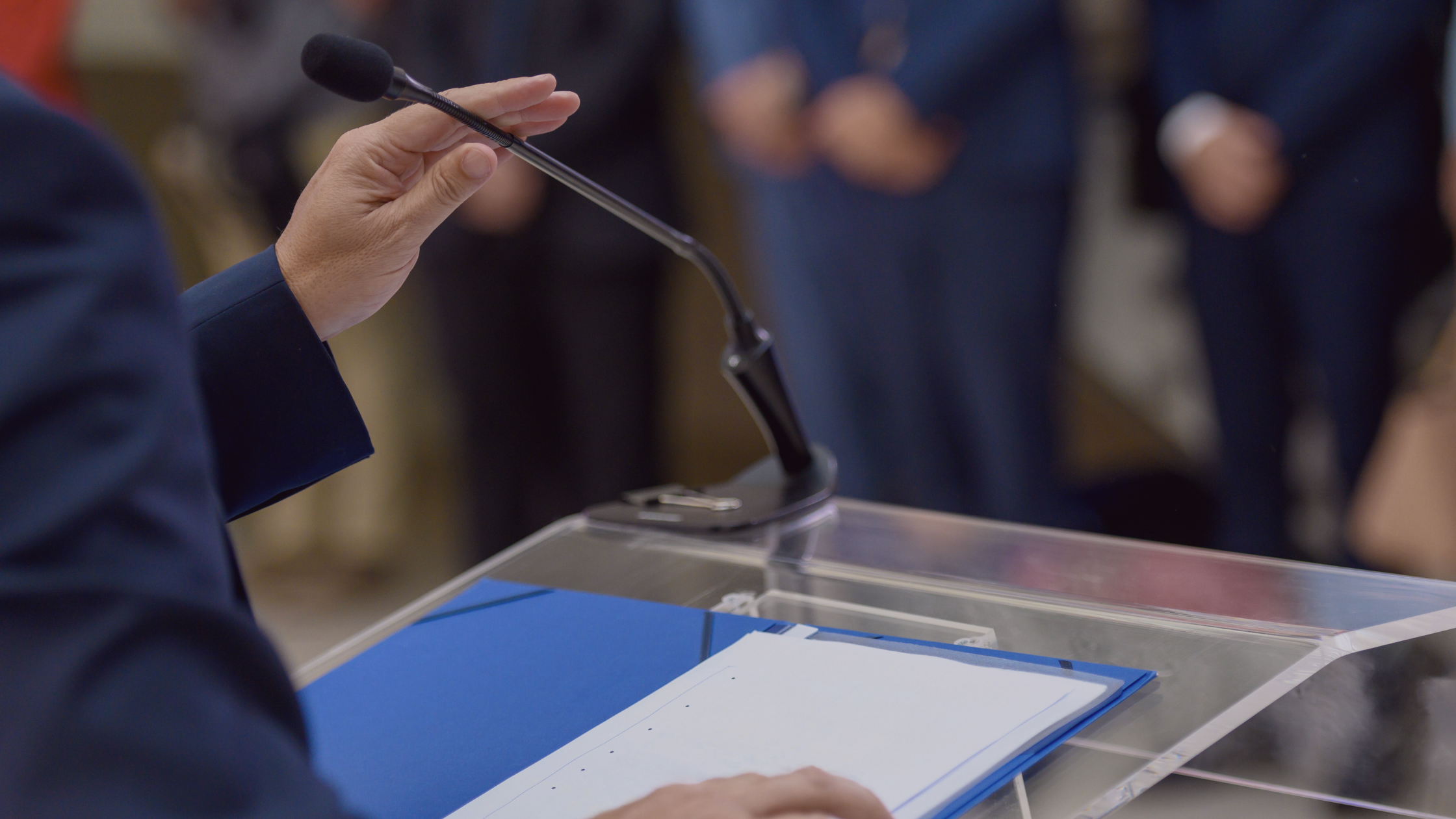 Descubra como a assessoria política fortalece mandatos e lideranças com comunicação estratégica, gestão de imagem e relacionamento com a imprensa.